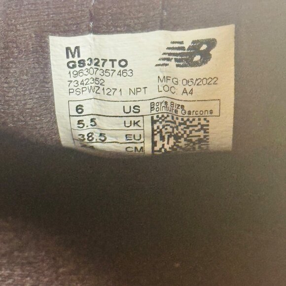 New Balance 327 Youth's Size 6 Nightwatch Green Violet Athletic Shoes - Picture 6 of 13